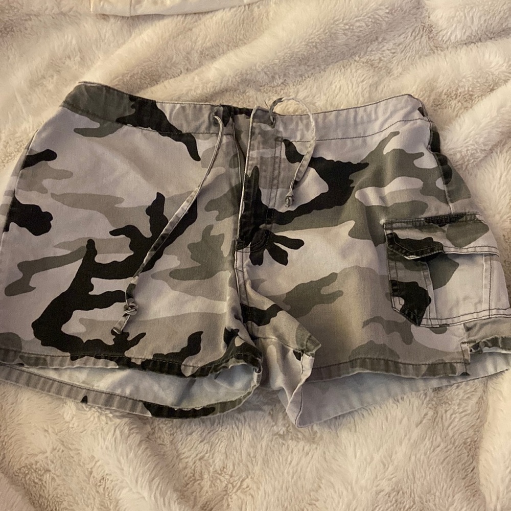 Y2k Camouflage shorts
